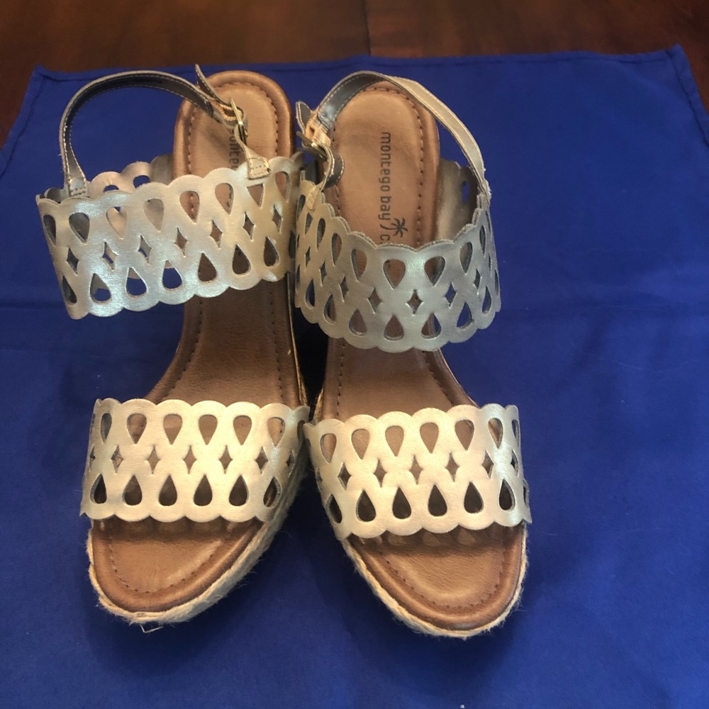 Montego Bay Club Wedges.  Size 8